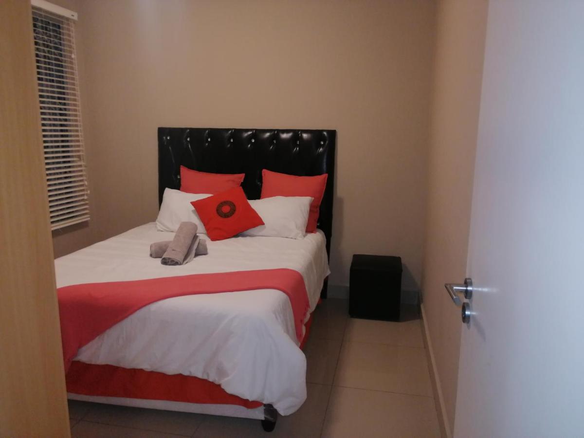 Stunning Apartment In The Heart Of Umhlanga Durban Luaran gambar