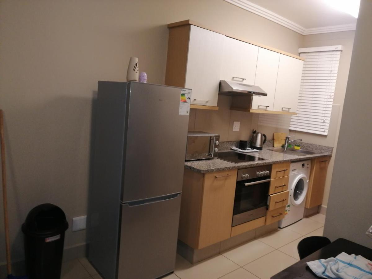 Stunning Apartment In The Heart Of Umhlanga Durban Luaran gambar